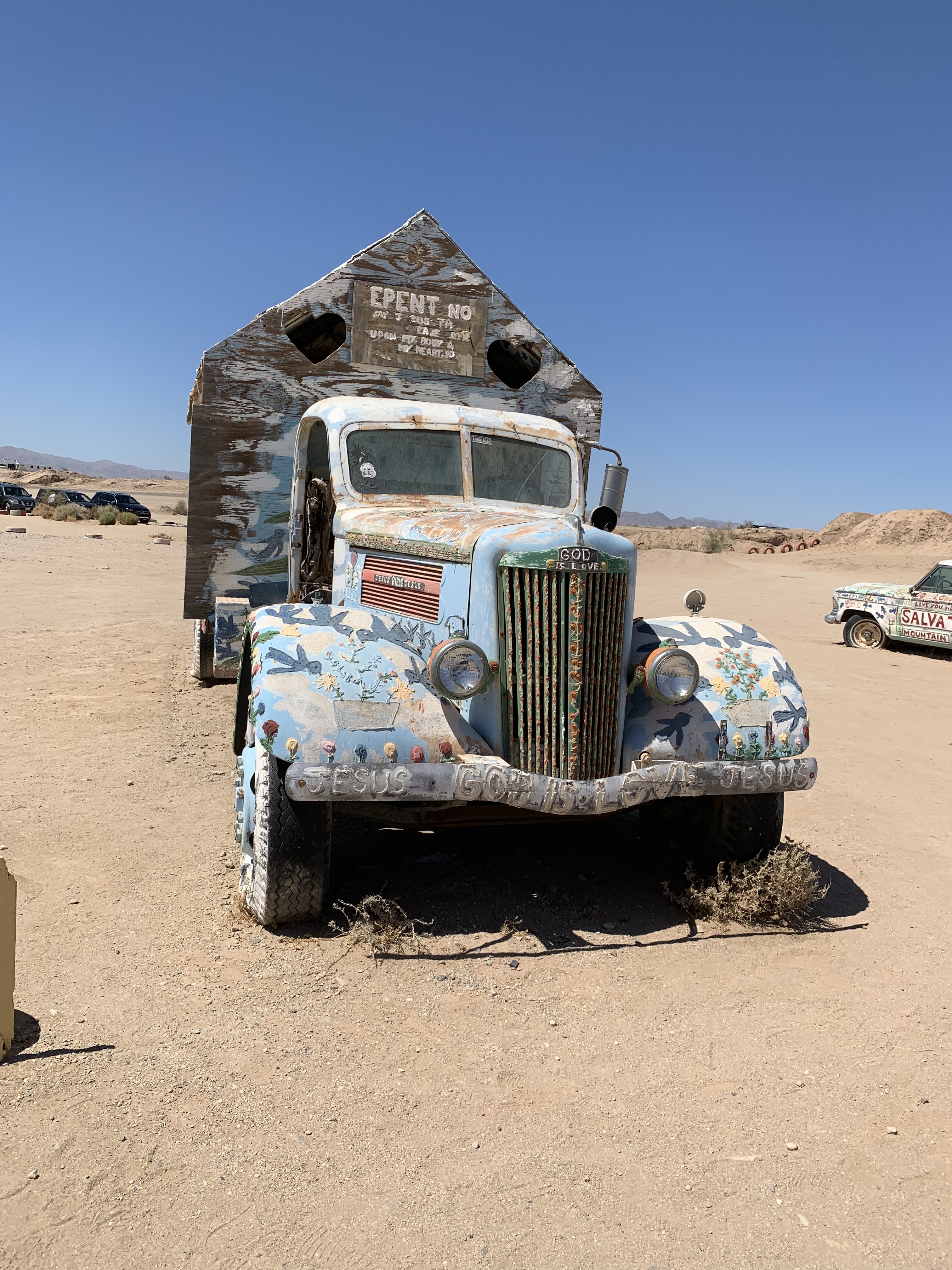 6552EFC9-5E2C-4D7A-AA2D-728F6711B87E